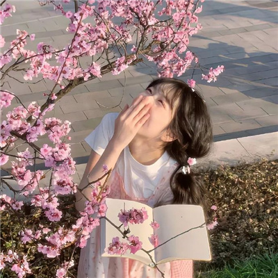 女生伴游招聘中的核心要求与必备素质
